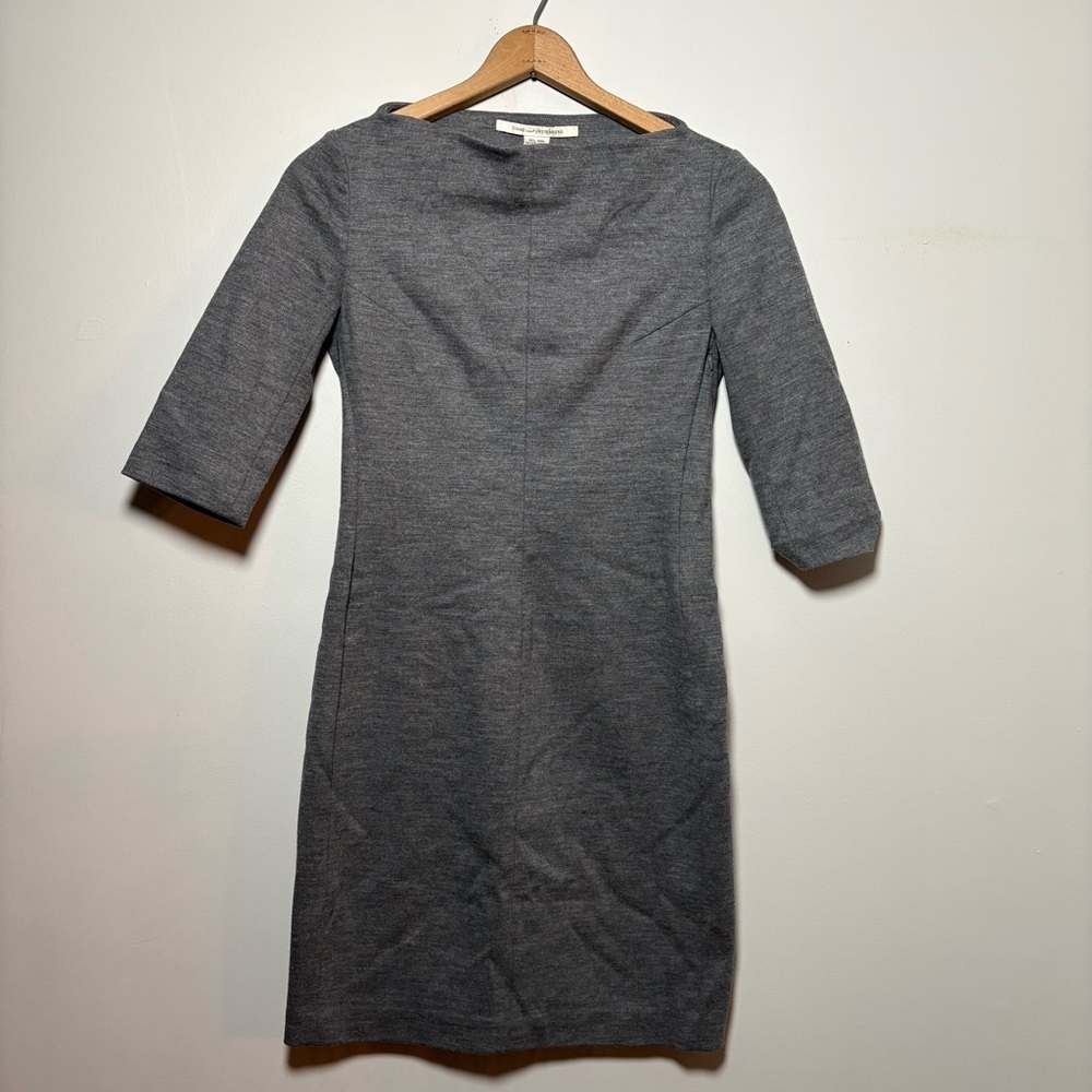 Diane von Furstenberg Gray Wool Sheath Dress Quiet Luxury Minimalist Size 4